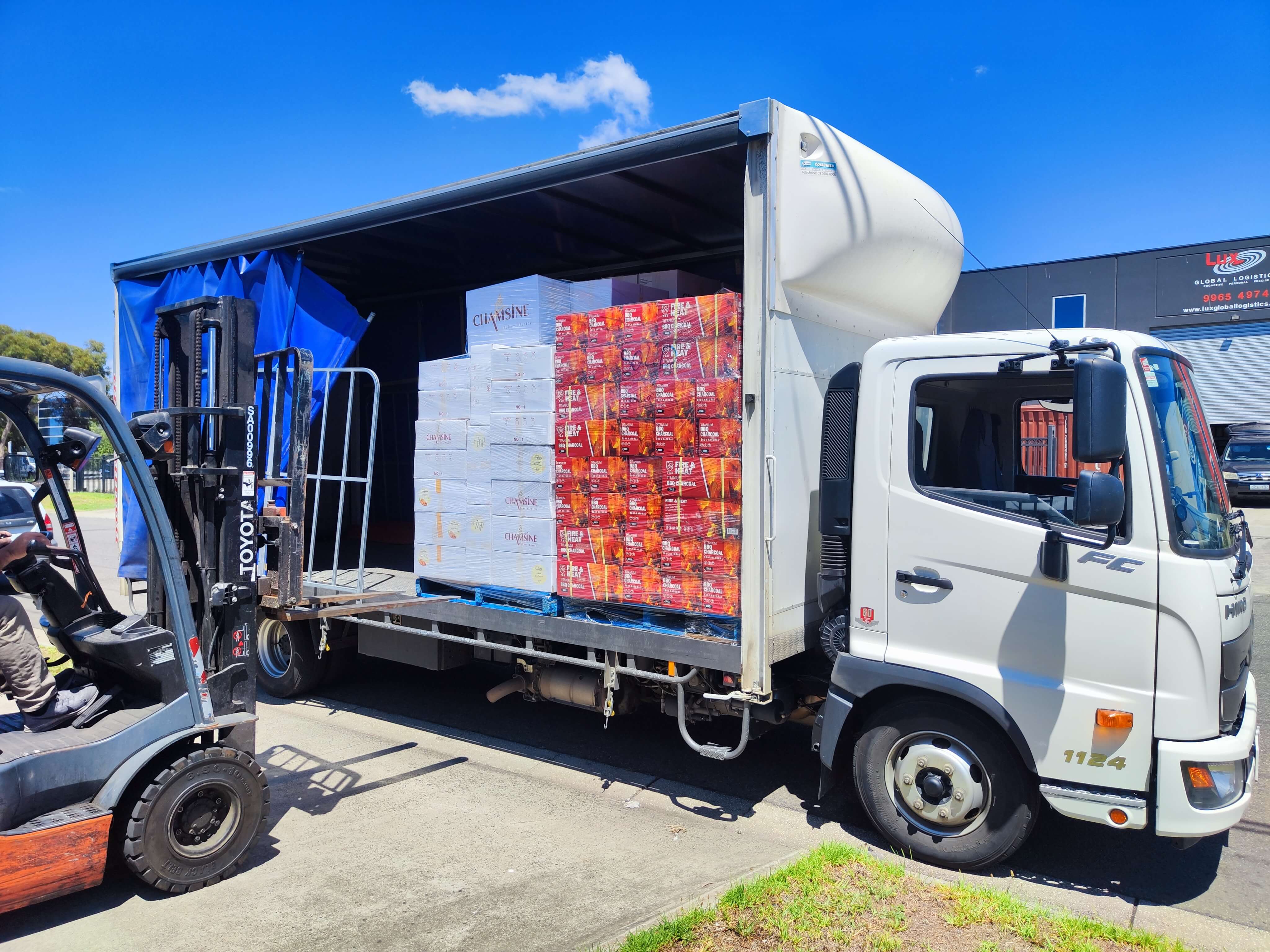 Pallet freight delivery in Campbellfield